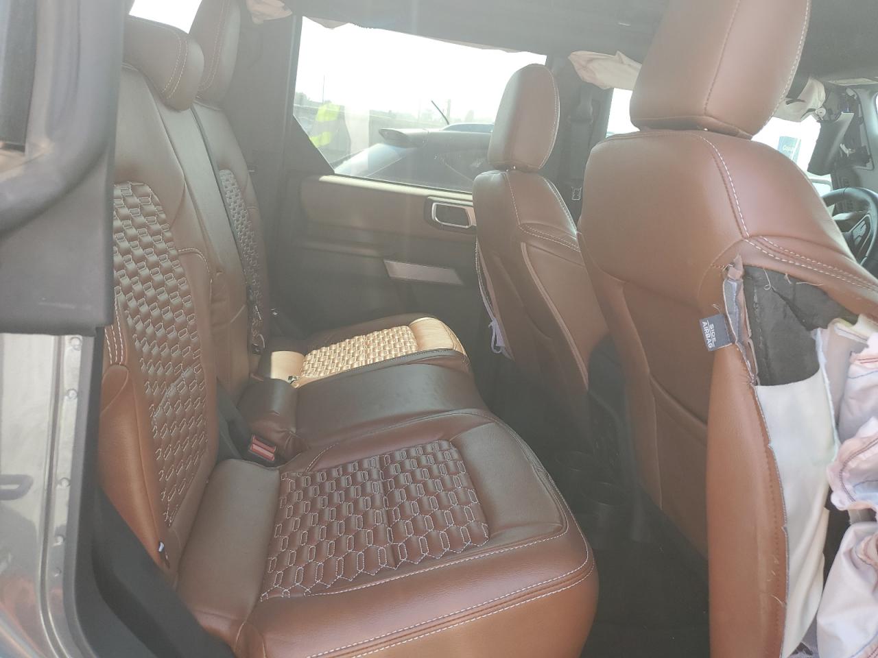 2022 Ford Bronco Base VIN: 1FMEE5DP3NLB06567 Lot: 80793375