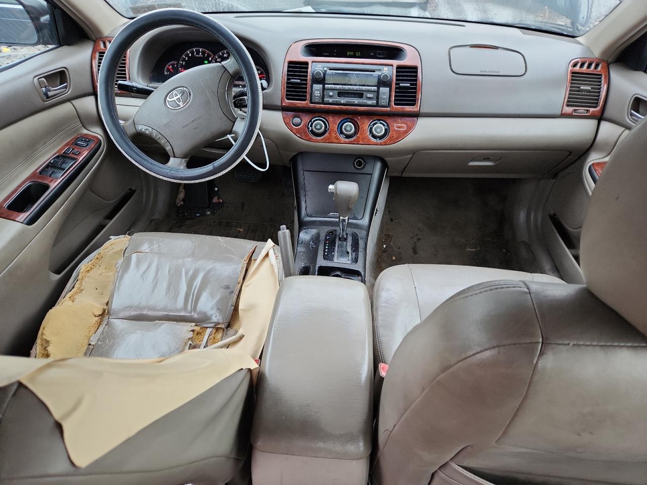 2005 Toyota Camry Le VIN: 4T1BE30K45U390125 Lot: 81896815