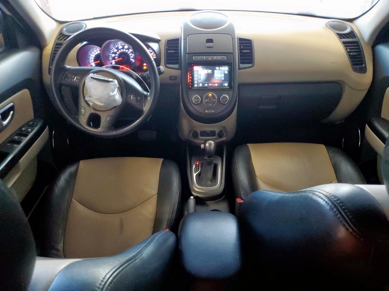 2013 Kia Soul + VIN: KNDJT2A60D7520805 Lot: 80638895