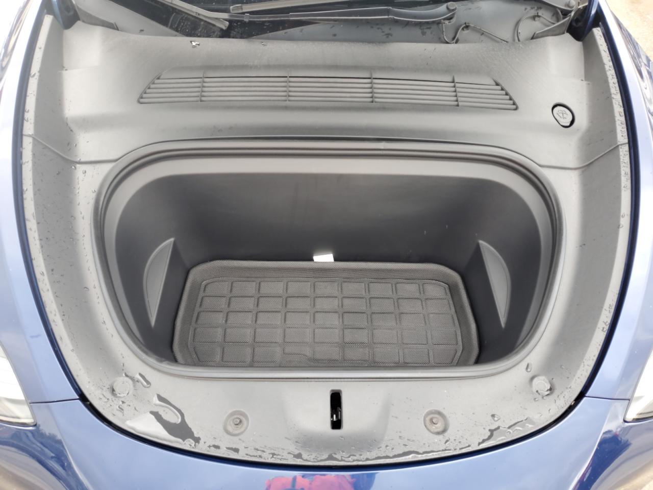 2022 Tesla Model Y VIN: 7SAYGDEFXNF530846 Lot: 82090105