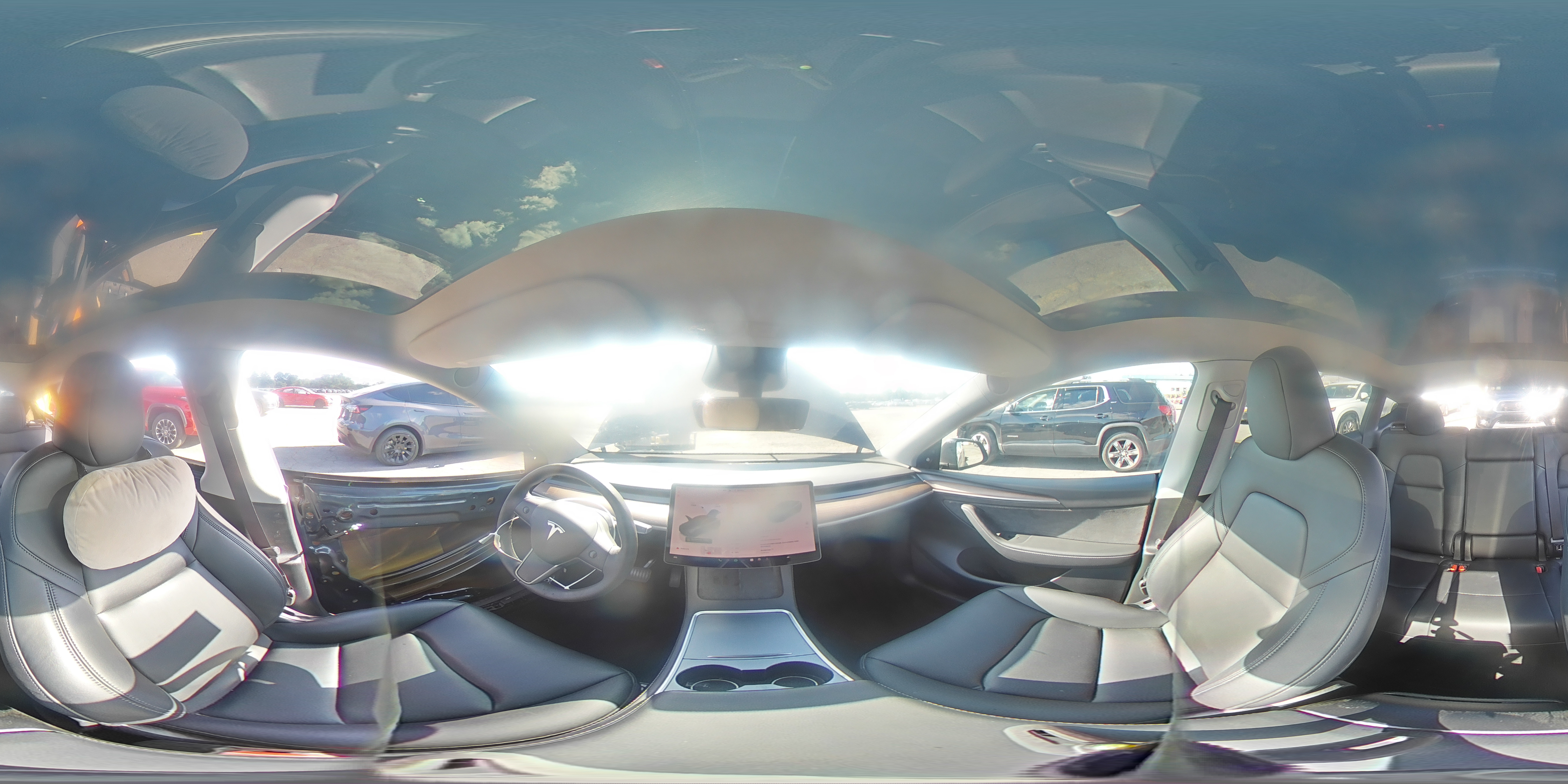 2024 Tesla Model Y VIN: 7SAYGDED3RF197801 Lot: 71172995