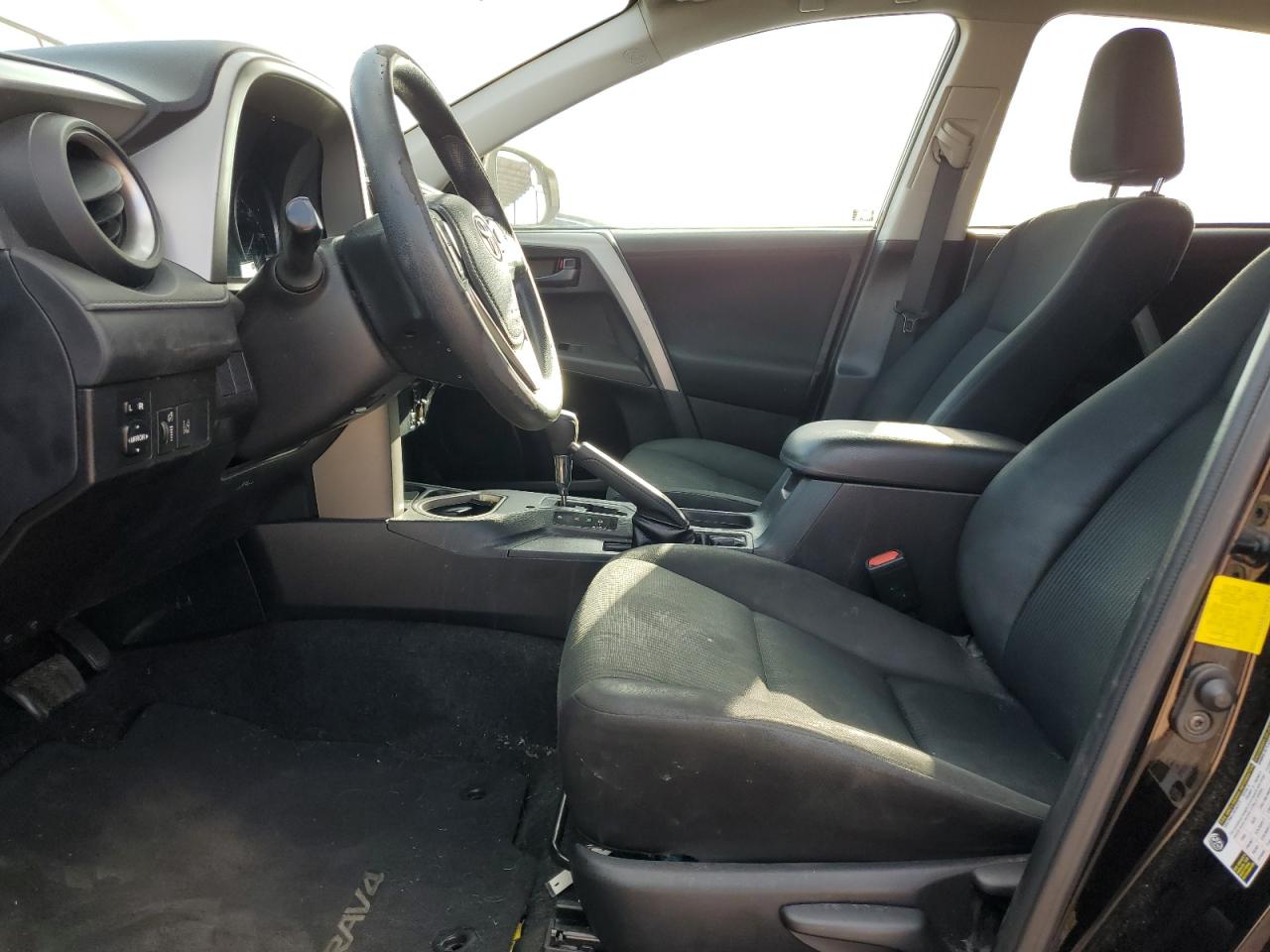 2017 Toyota Rav4 Le VIN: 2T3ZFREV8HW323444 Lot: 82158095