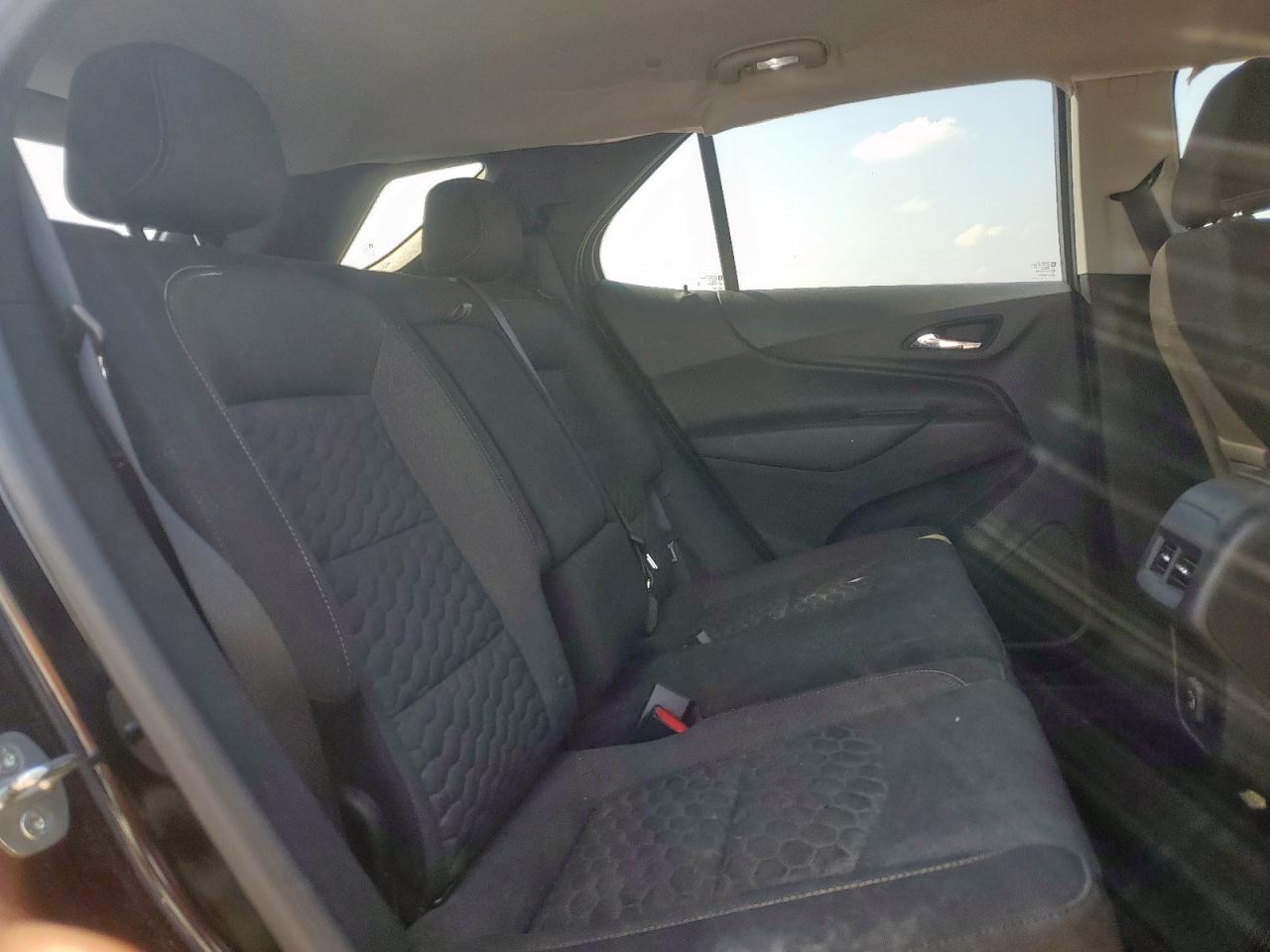 2021 Chevrolet Equinox Lt VIN: 2GNAXUEV1M6104951 Lot: 80663175