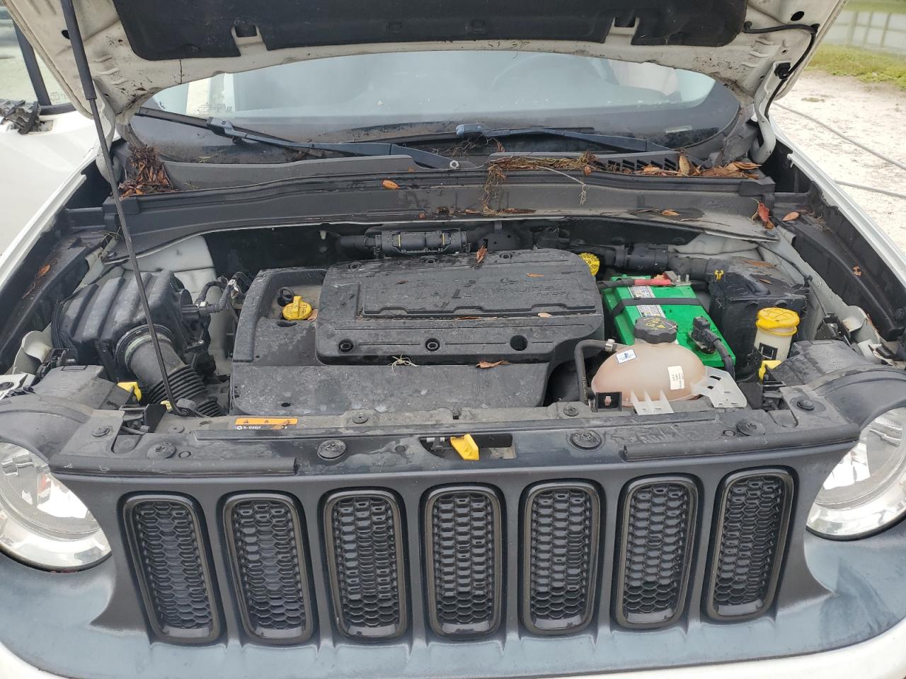 2017 Jeep Renegade Latitude VIN: ZACCJABH6HPE97774 Lot: 84556165