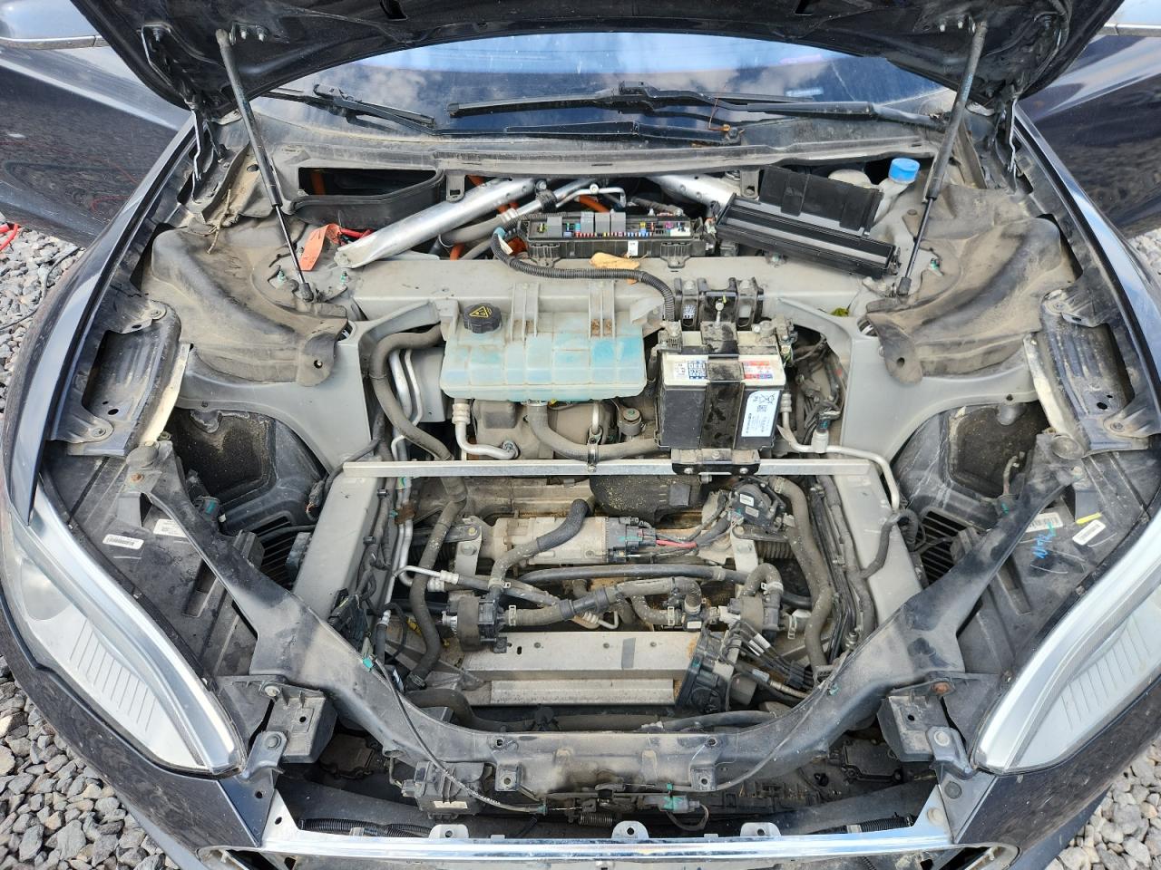 2016 Tesla Model S VIN: 5YJSA1E22GF122263 Lot: 84033855