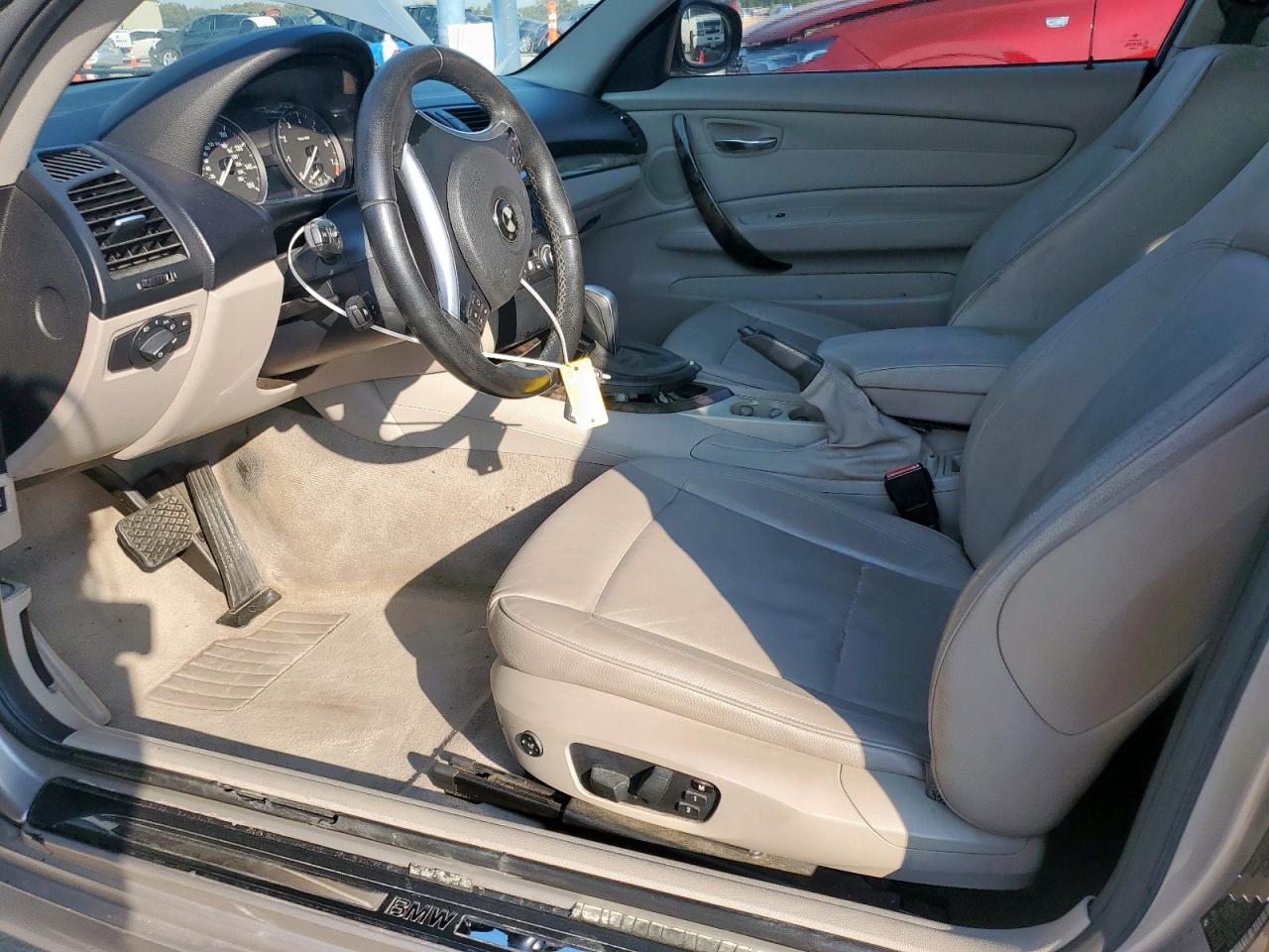 Фото: WBAUP7C58AVK76750