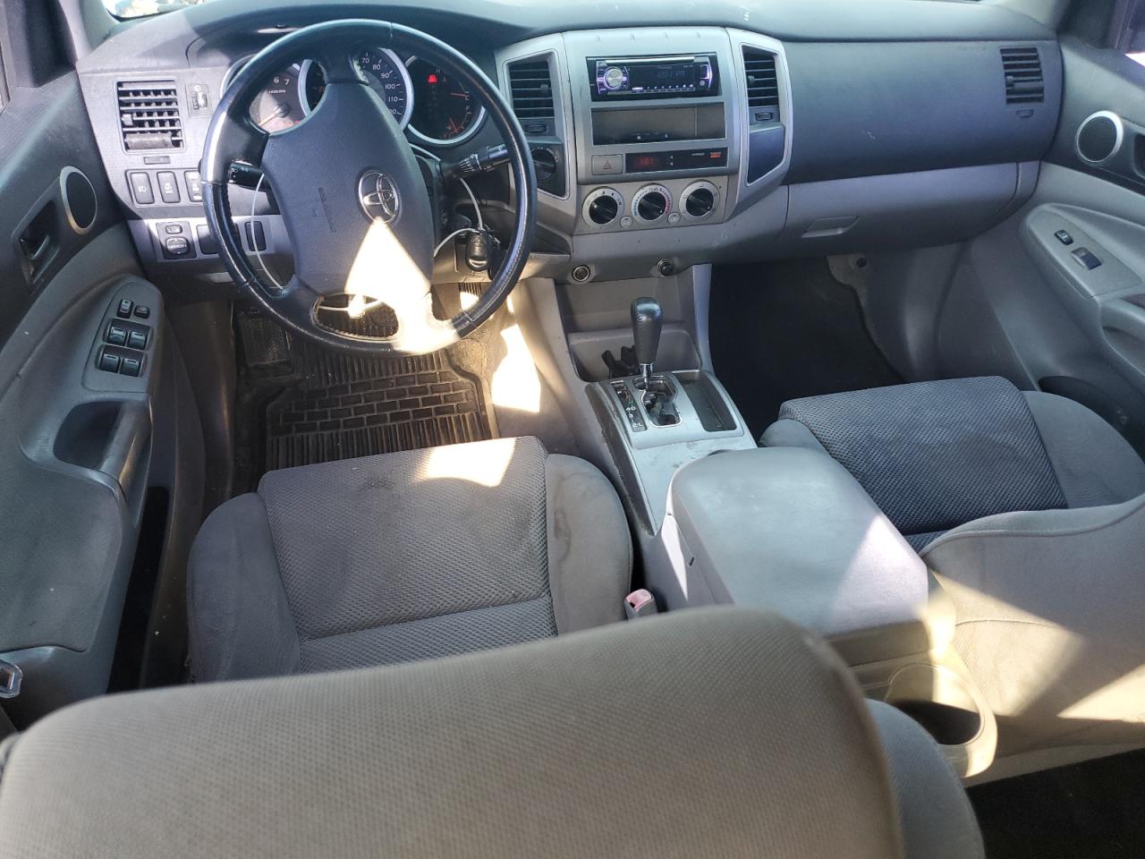 2005 Toyota Tacoma Double Cab VIN: 5TELU42N05Z136914 Lot: 84279715