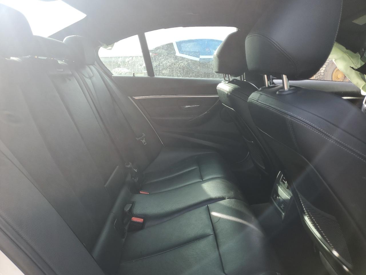 2017 BMW 330 Xi VIN: WBA8D9G35HNU62108 Lot: 81743855