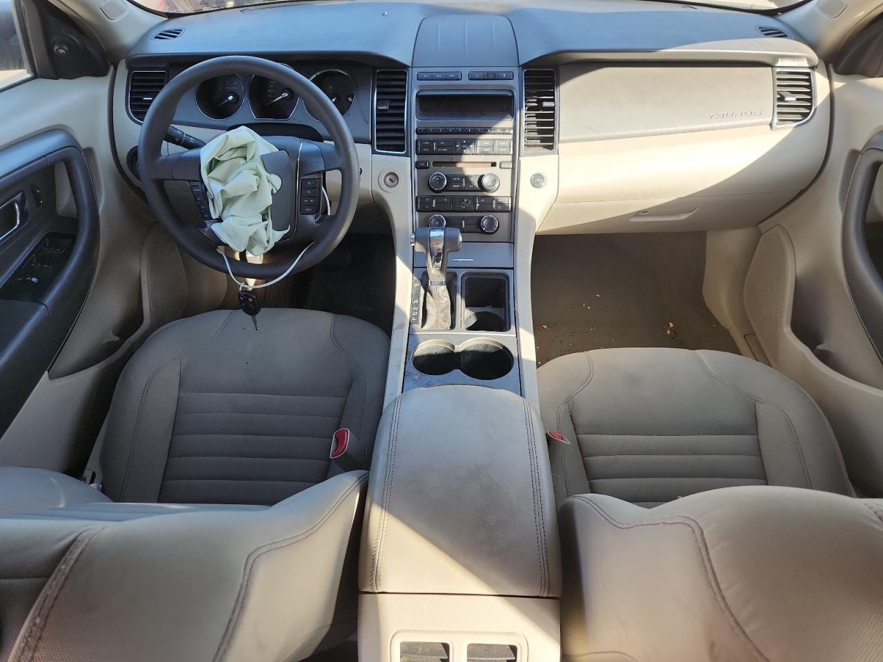 2010 Ford Taurus Se VIN: 1FAHP2DW4AG114266 Lot: 81885665