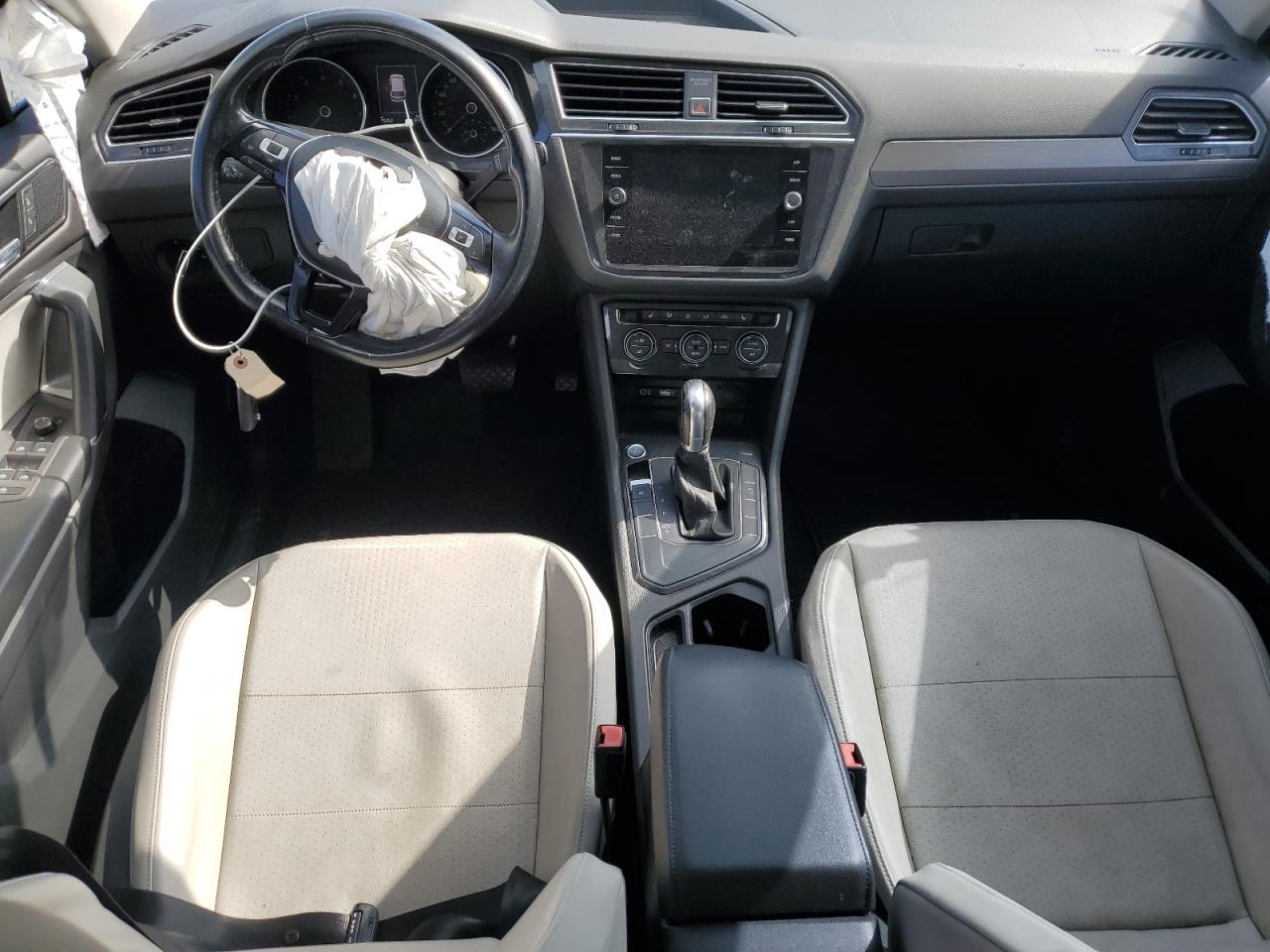 2018 Volkswagen Tiguan Se VIN: 3VV3B7AX4JM050444 Lot: 71131655