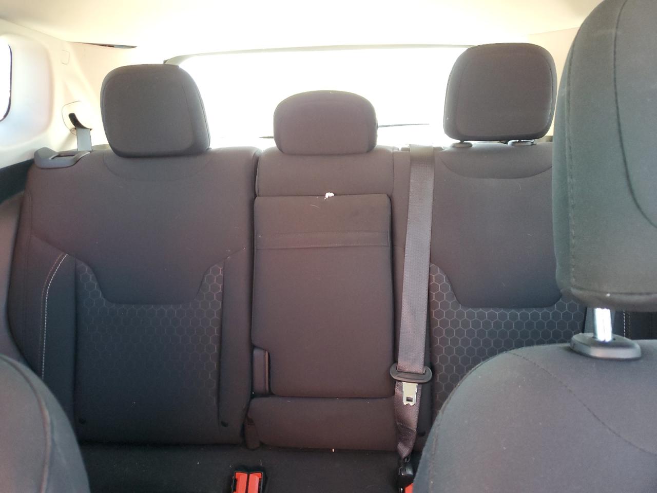 2019 Jeep Compass Sport VIN: 3C4NJCAB5KT676552 Lot: 83973435