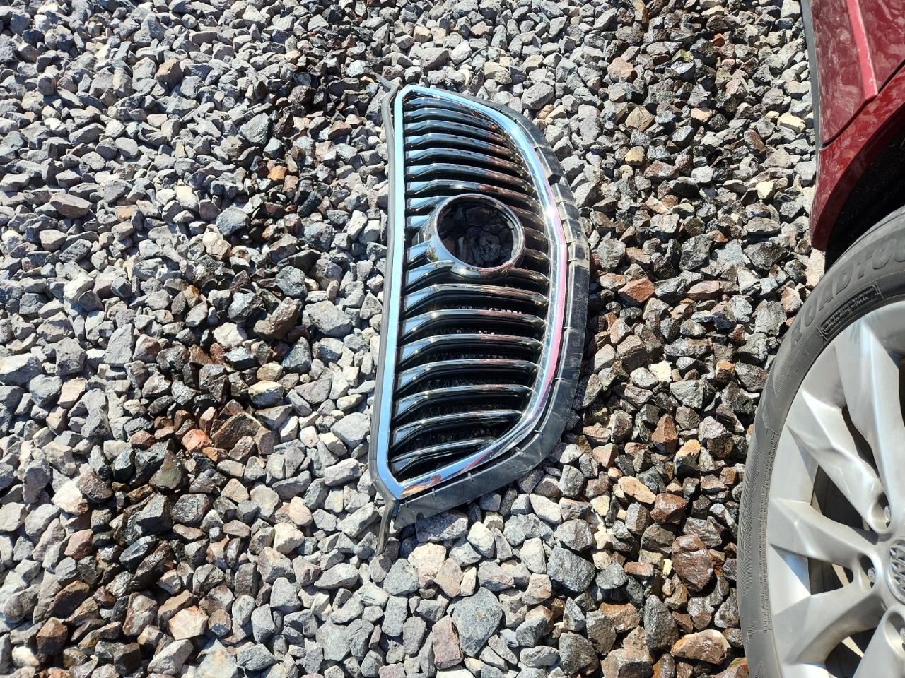 2017 Buick Envision Essence VIN: LRBFXDSA4HD077864 Lot: 80673475