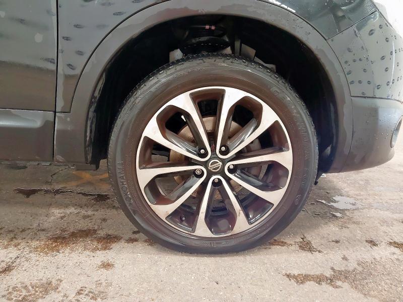 2011 NISSAN QASHQAI N-TEC