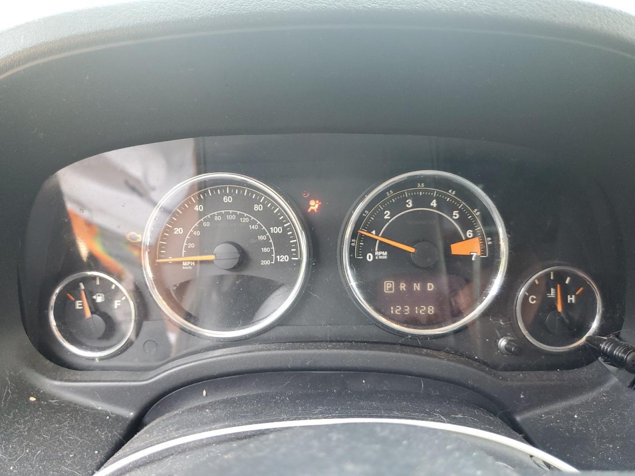 2015 Jeep Compass Latitude VIN: 1C4NJDEBXFD436439 Lot: 84529475