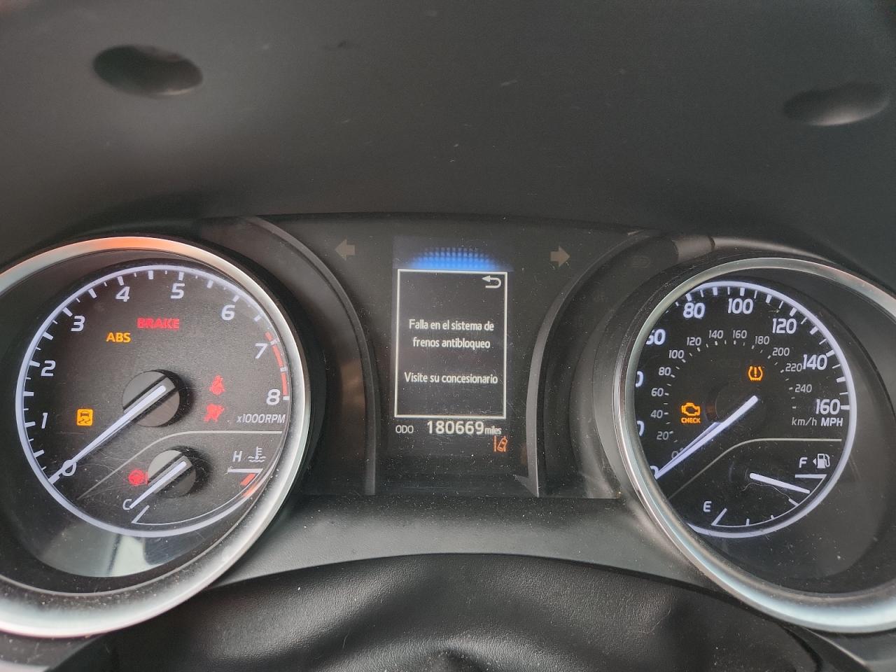 2018 Toyota Camry L VIN: JTNB11HK7J3070656 Lot: 84783185