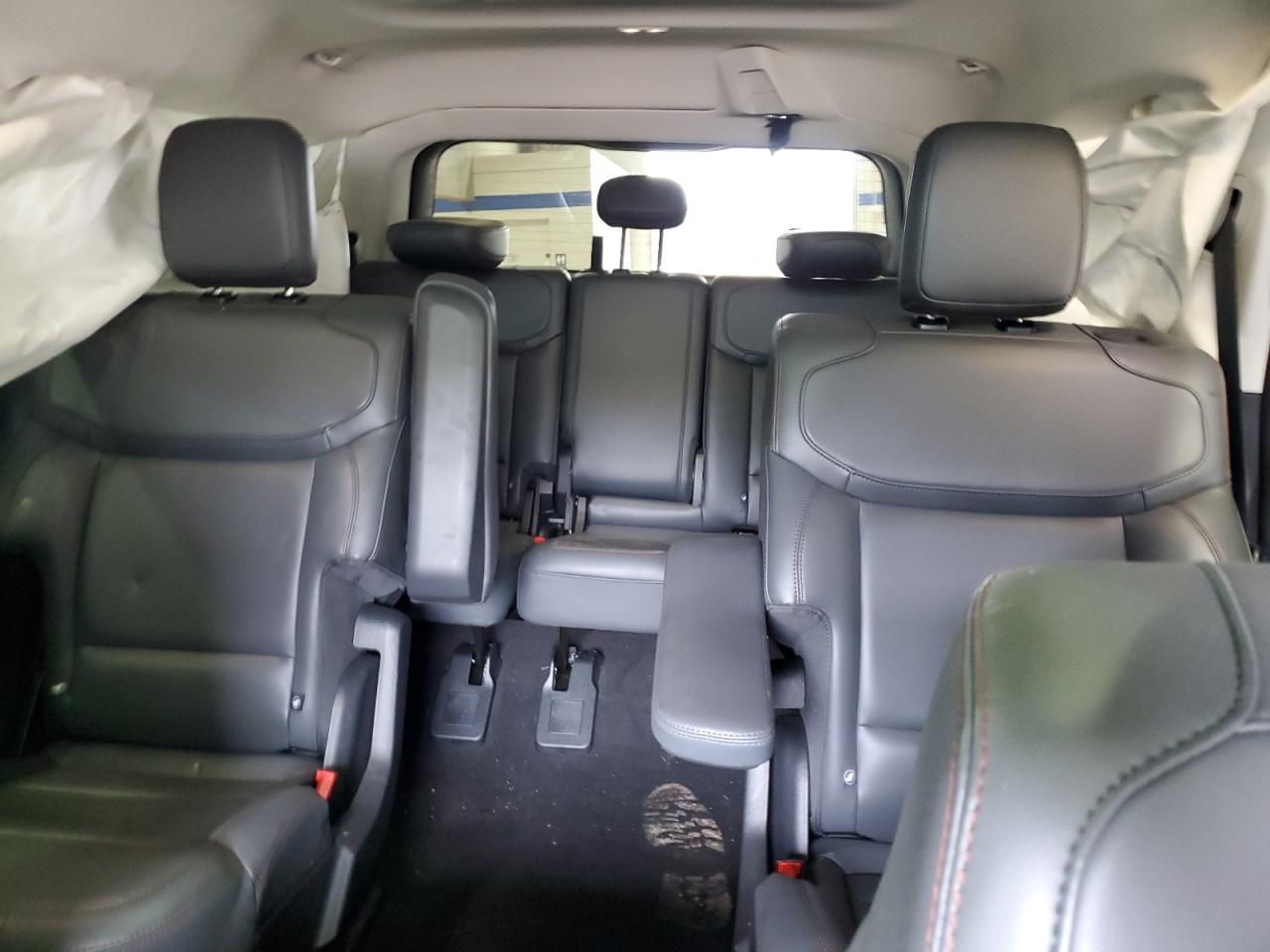 2025 Ford Expedition Active VIN: 1FMJU1J89SEA43921 Lot: 84718055