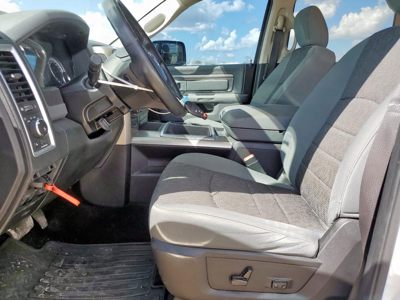 2014 Ram 1500 Slt VIN: 1C6RR7LT0ES445255 Lot: 82099285