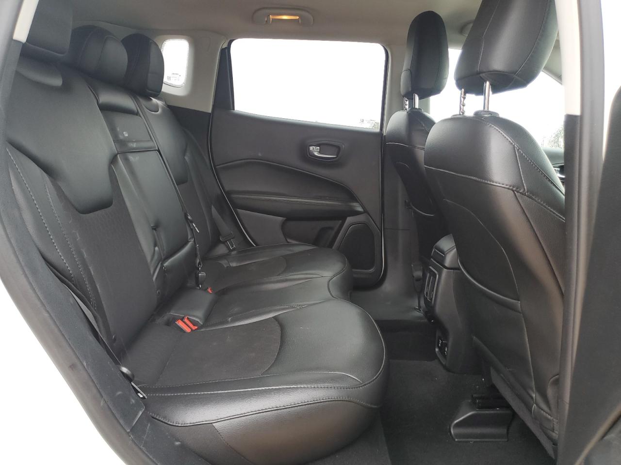 2019 Jeep Compass Latitude VIN: 3C4NJCBB4KT636865 Lot: 81843145