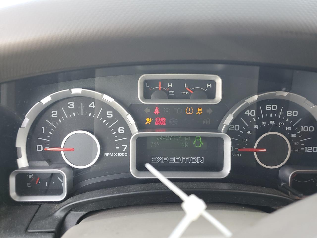 2010 Ford Expedition Xlt VIN: 1FMJU1F57AEA88269 Lot: 80178725