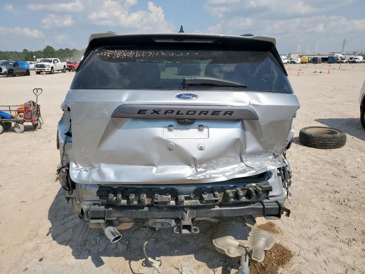 2022 Ford Explorer Xlt VIN: 1FMSK7DH2NGB66798 Lot: 80664105