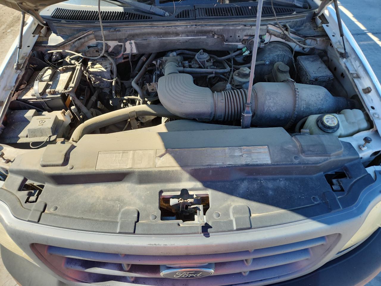 2001 Ford F150 VIN: 1FTPF18L91NA90464 Lot: 84585945