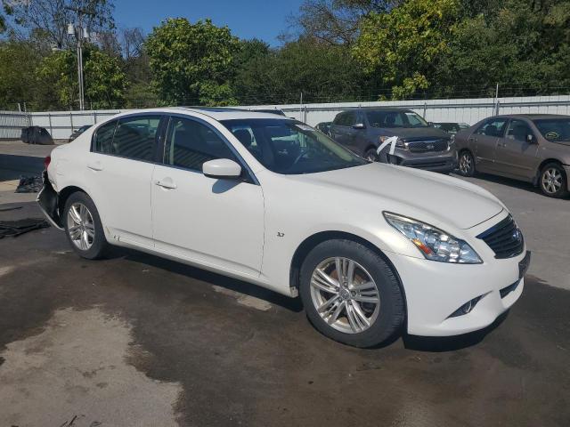  INFINITI Q40 2015 Biały