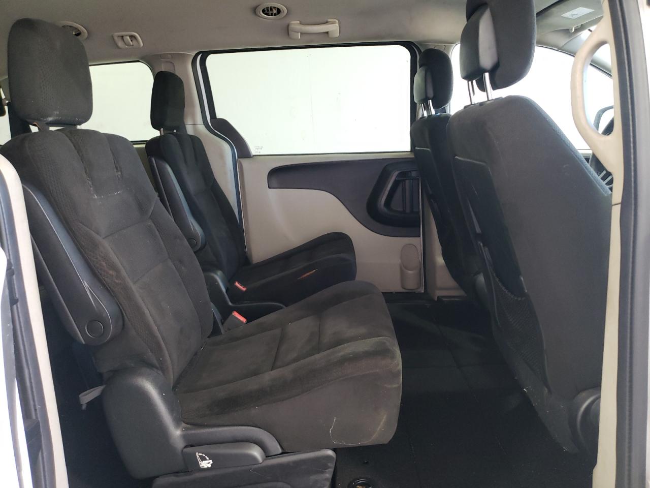 2016 Dodge Grand Caravan Se VIN: 2C4RDGBG5GR382895 Lot: 85060685