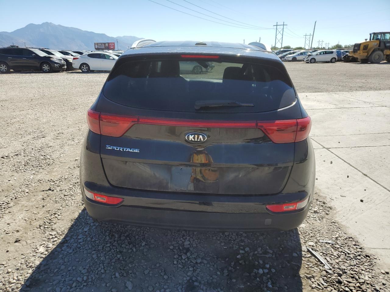 2018 Kia Sportage Lx VIN: KNDPMCAC2J7328249 Lot: 81828905