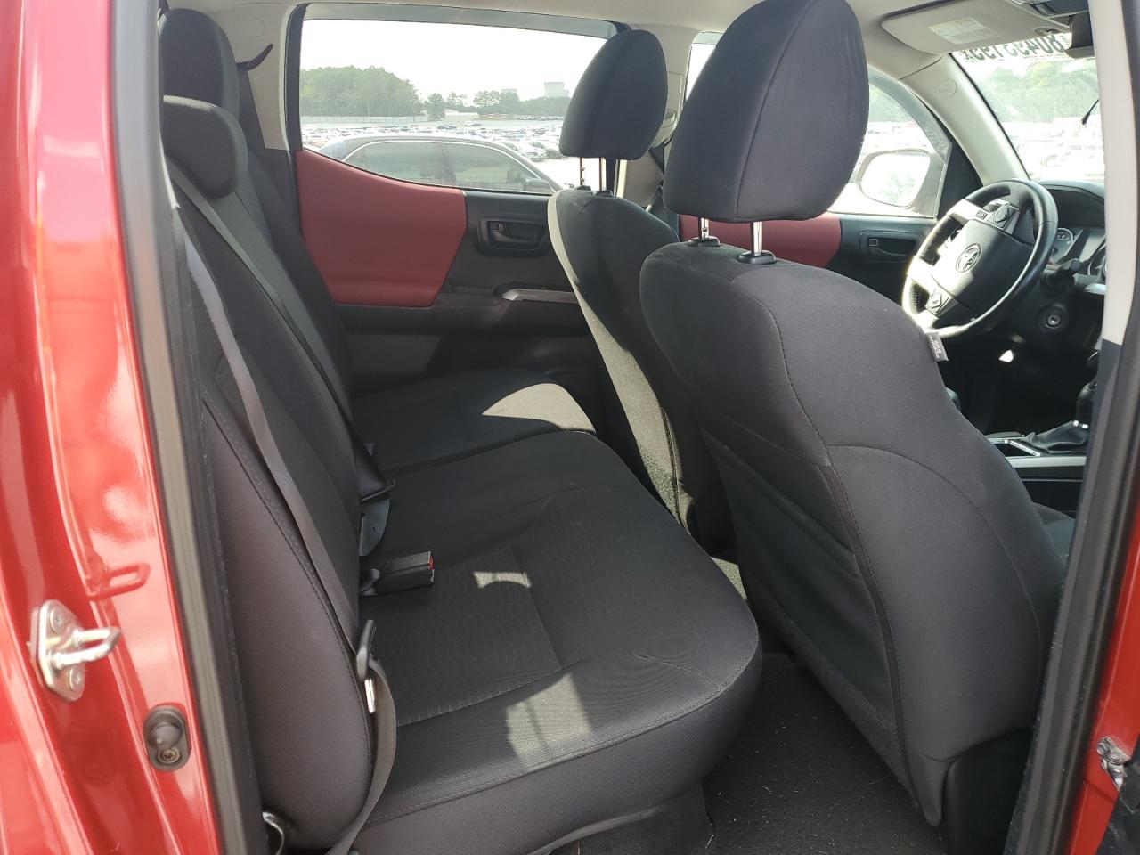 2017 Toyota Tacoma Double Cab VIN: 5TFAX5GN2HX085036 Lot: 80493195