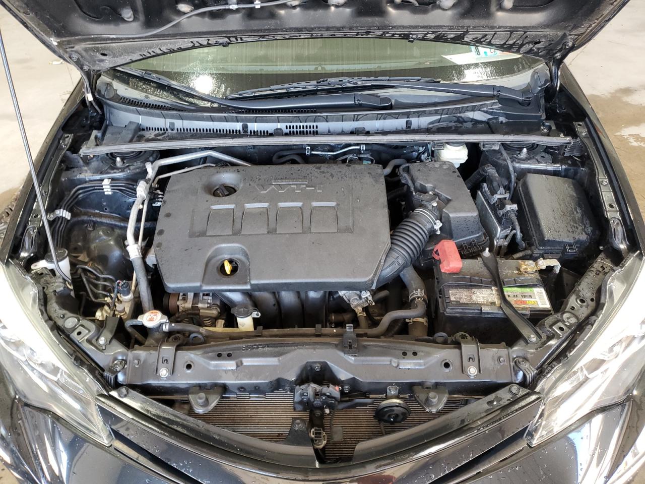 2018 Toyota Corolla L VIN: 2T1BURHE9JC061551 Lot: 71491625