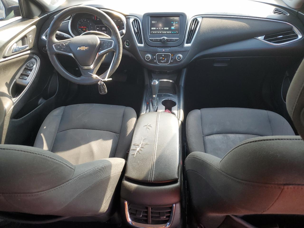 2018 Chevrolet Malibu Lt VIN: 1G1ZD5ST3JF196989 Lot: 81082425