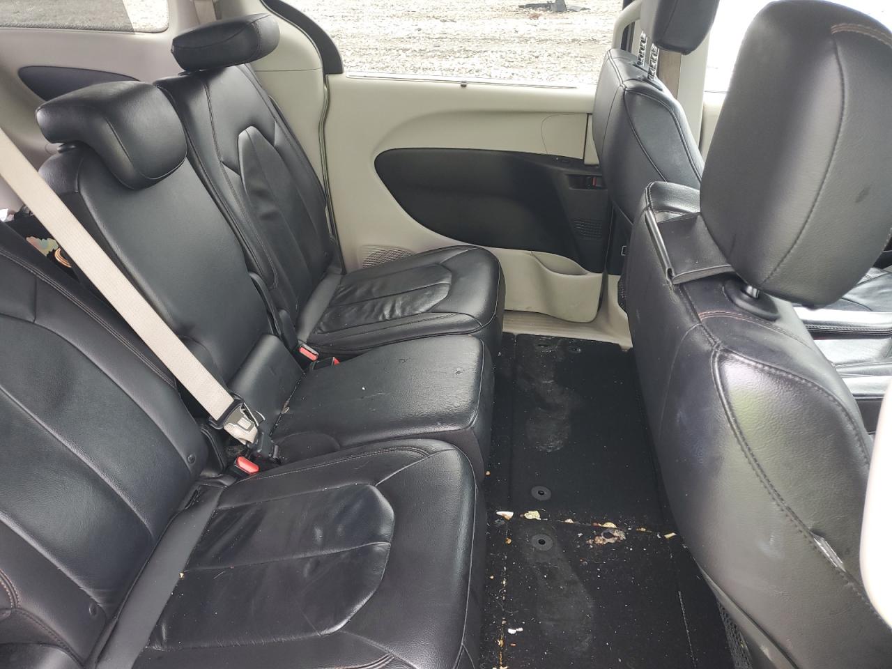 2017 Chrysler Pacifica Touring L VIN: 2C4RC1BG7HR759101 Lot: 82096265