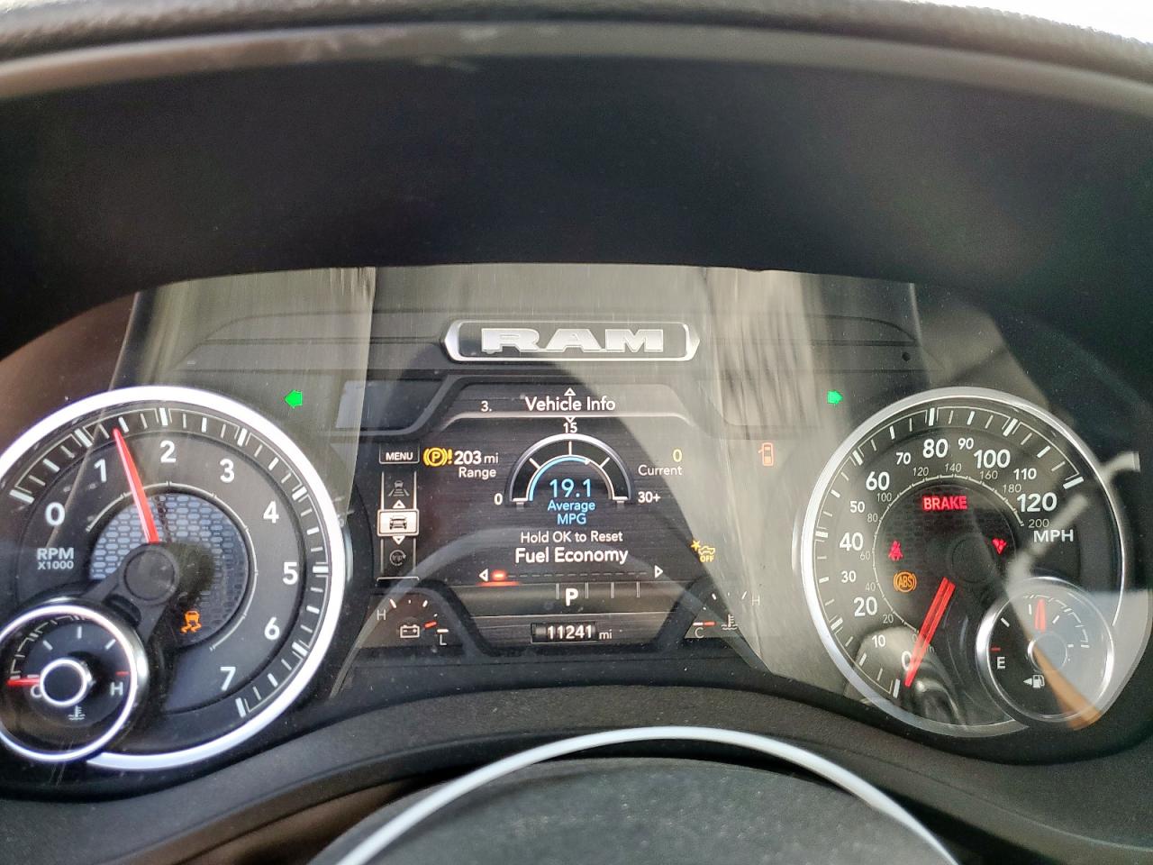 2025 Ram 1500 Laramie VIN: 1C6SRFJPXSN518594 Lot: 81077155