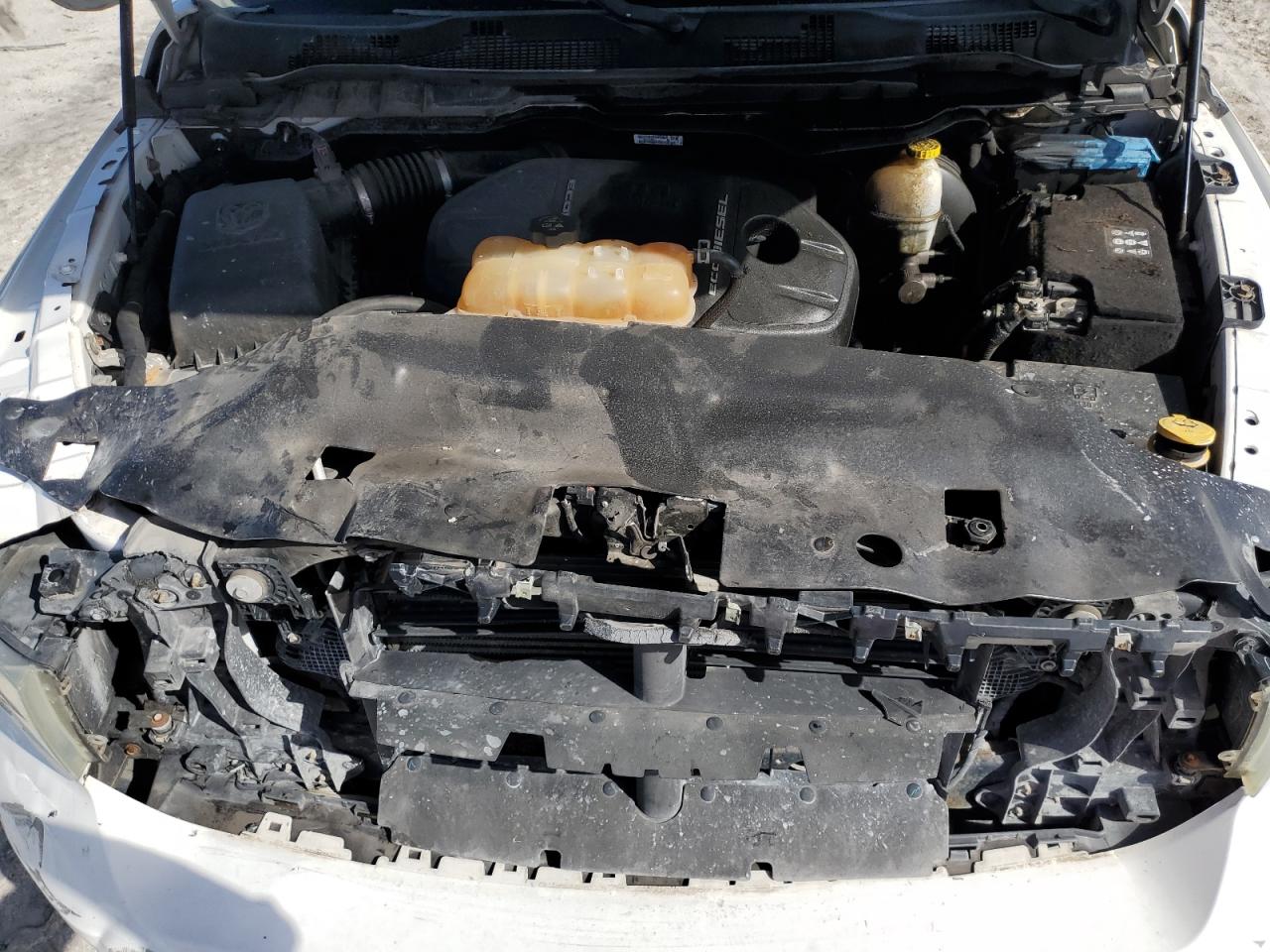 2015 Ram 1500 Slt VIN: 1C6RR7LM2FS632216 Lot: 84201285