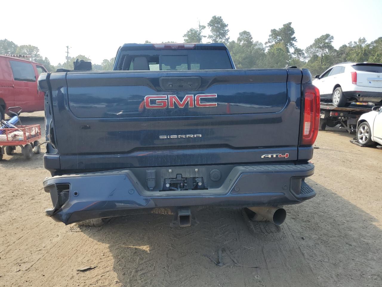 2022 GMC Sierra K2500 At4 VIN: 1GT49PEY8NF325210 Lot: 80324915