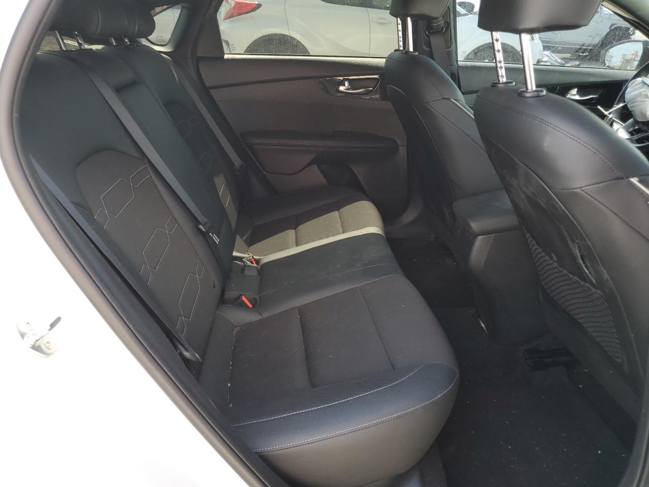 2024 Kia Forte Gt Line VIN: 3KPF54AD1RE769941 Lot: 70955585