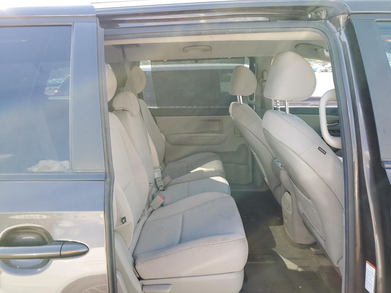 2015 Kia Sedona Lx VIN: KNDMB5C18F6073023 Lot: 71600345