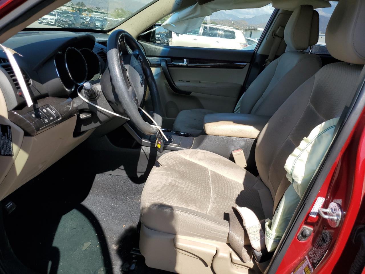 2011 Kia Sorento Base VIN: 5XYKT3A17BG081035 Lot: 81802205