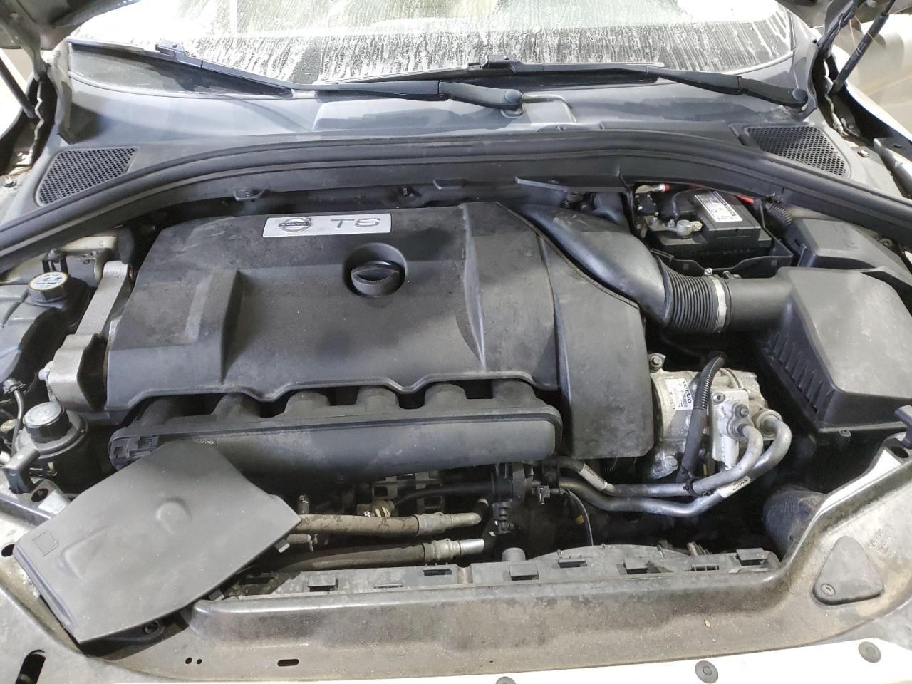 2015 Volvo Xc60 T6 Premier+ VIN: YV4902RC9F2623515 Lot: 80900345