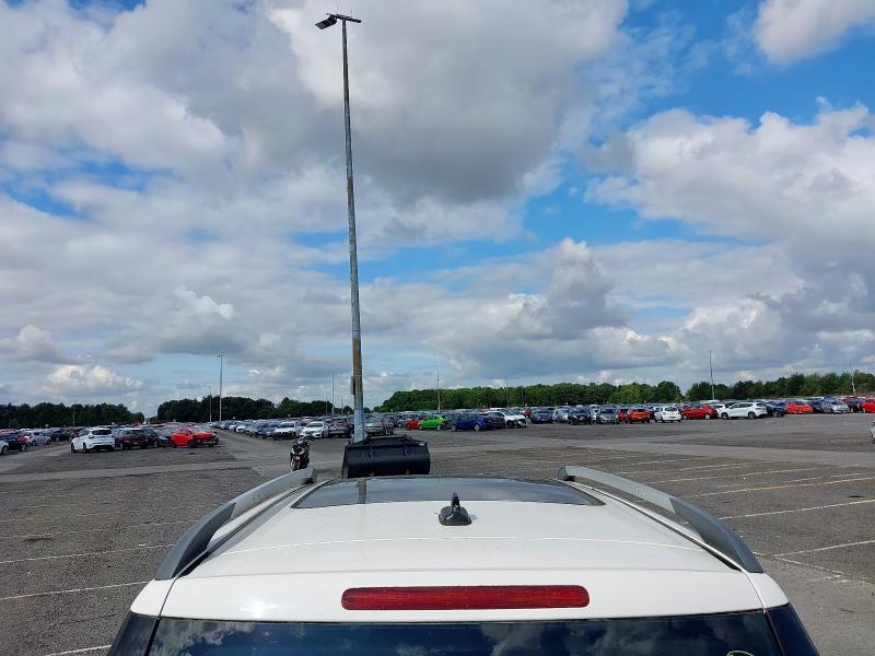 2015 SKODA YETI OUTDOOR LAURIN + KLEMENT
