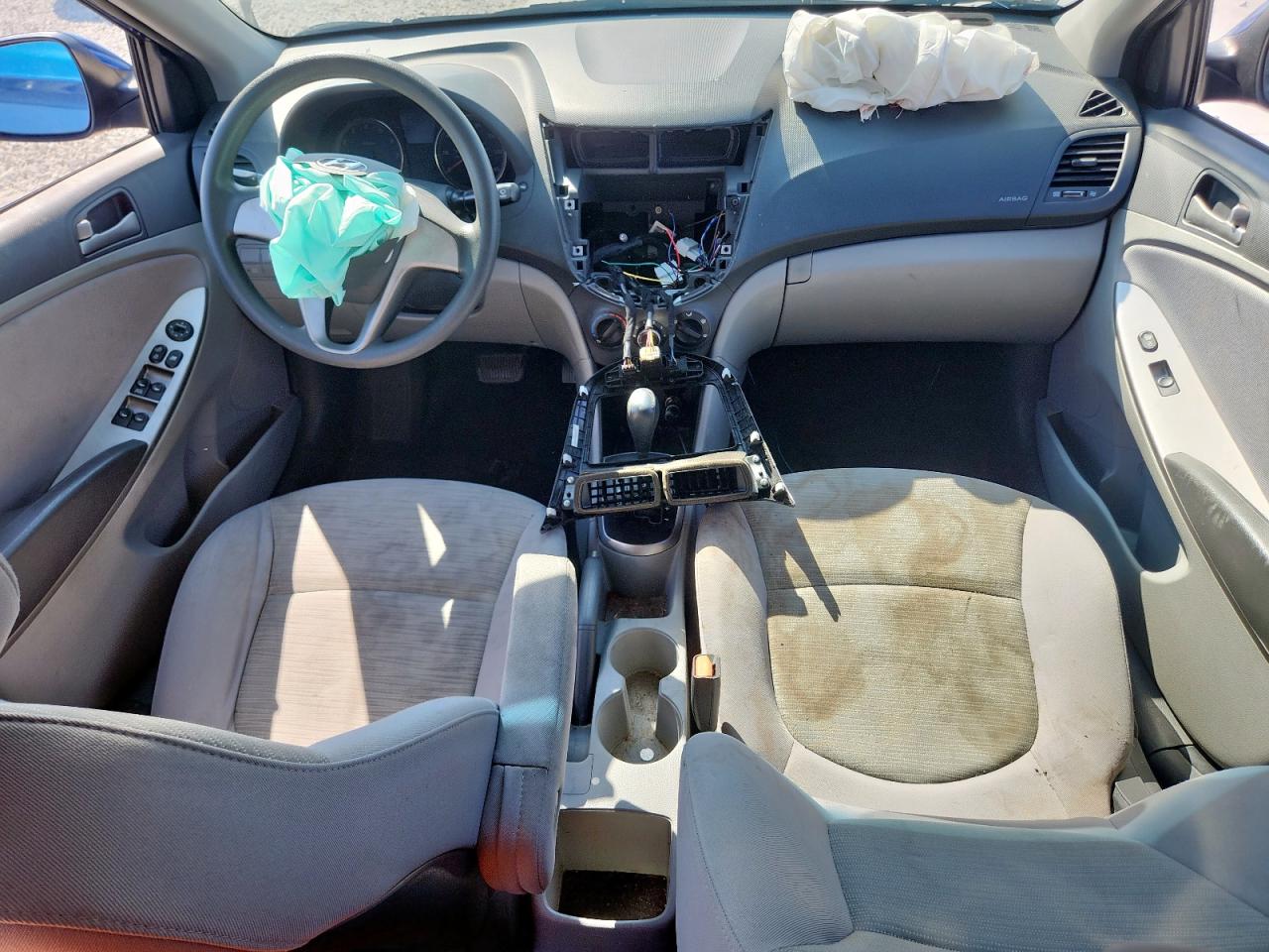 2017 Hyundai Accent Se VIN: KMHCT4AE1HU311572 Lot: 80553305