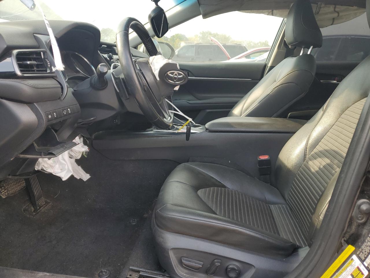 2019 Toyota Camry L VIN: 4T1B11HK2KU221592 Lot: 81525765