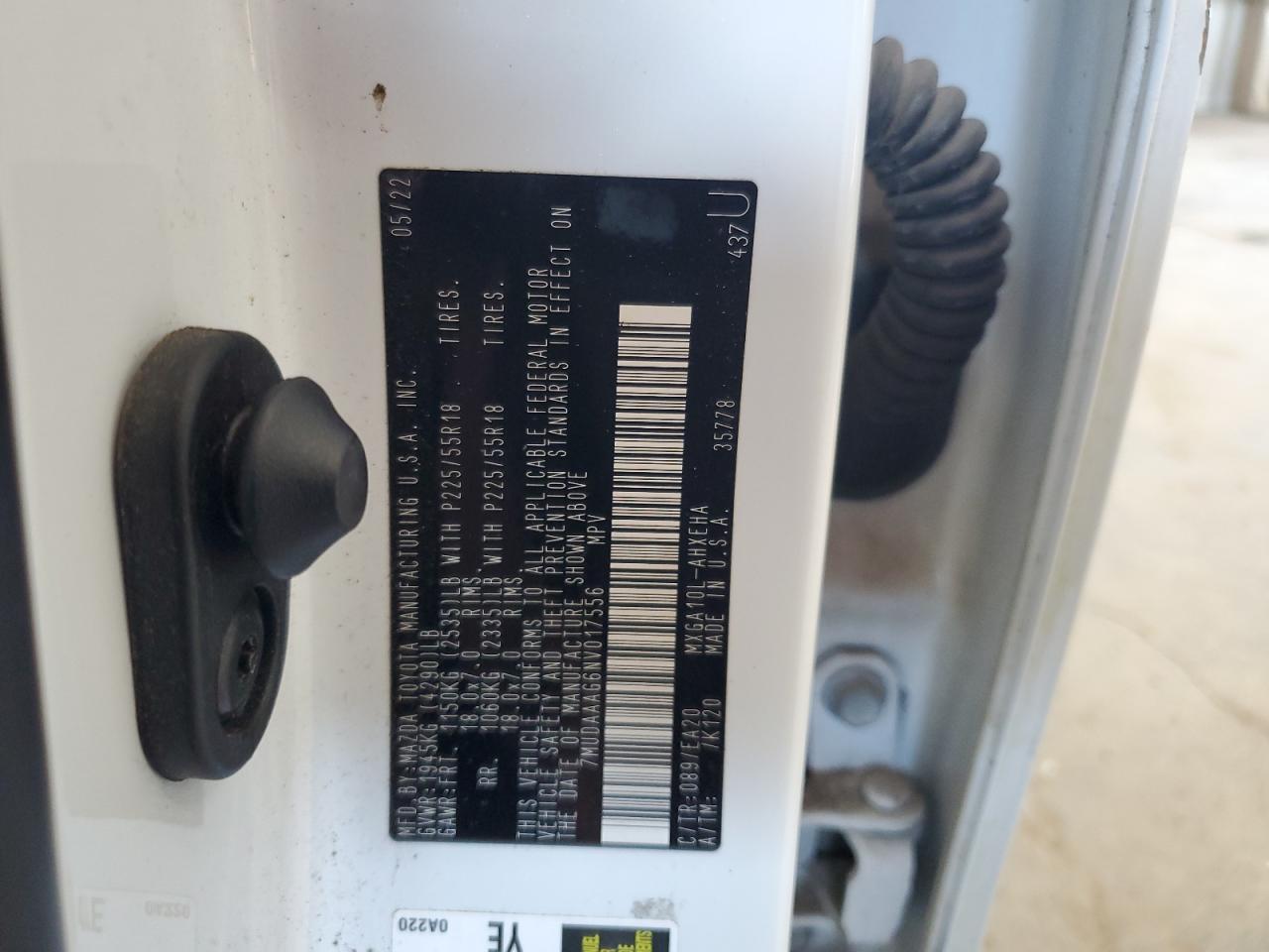 2022 Toyota Corolla Cross Xle VIN: 7MUDAAAG6NV017556 Lot: 71894985