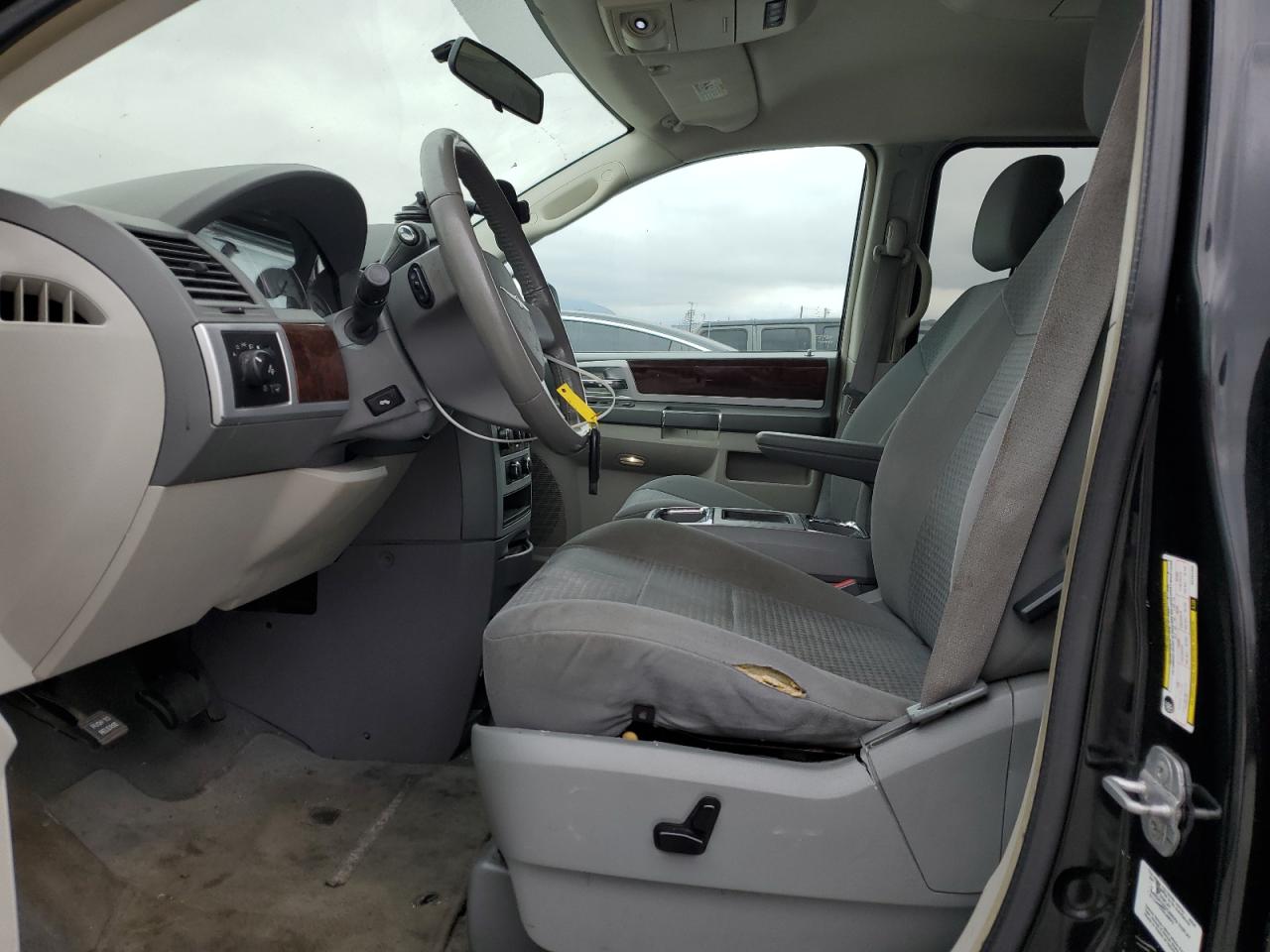 2010 Chrysler Town & Country Touring VIN: 2A4RR5D14AR494300 Lot: 84429615