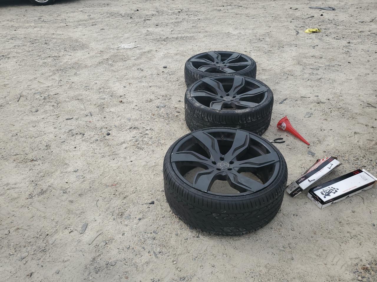 2015 Jaguar Xjl Portfolio VIN: SAJWJ2GD6F8V79518 Lot: 84224075