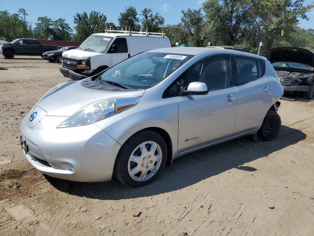  NISSAN LEAF 2015 Srebrny