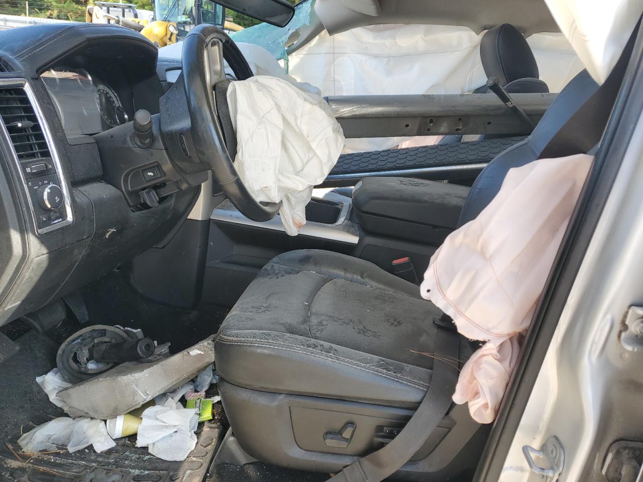 2016 Ram 1500 Laramie VIN: 1C6RR6NT3GS125275 Lot: 80400815