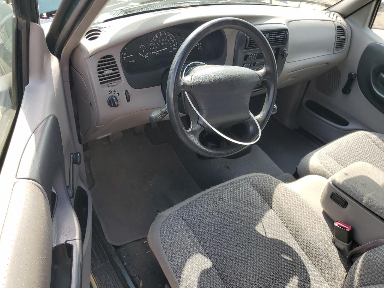 1999 Ford Ranger Super Cab VIN: 1FTYR14C0XTA22236 Lot: 81710965