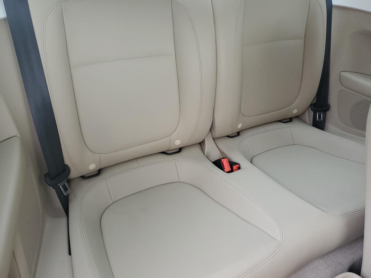 2013 Volkswagen Beetle VIN: 3VWJP7AT5DM687011 Lot: 81880785