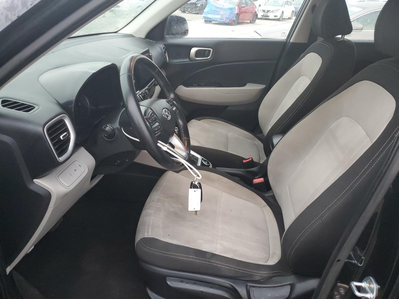 2021 Hyundai Venue Sel VIN: KMHRC8A31MU116601 Lot: 81065285